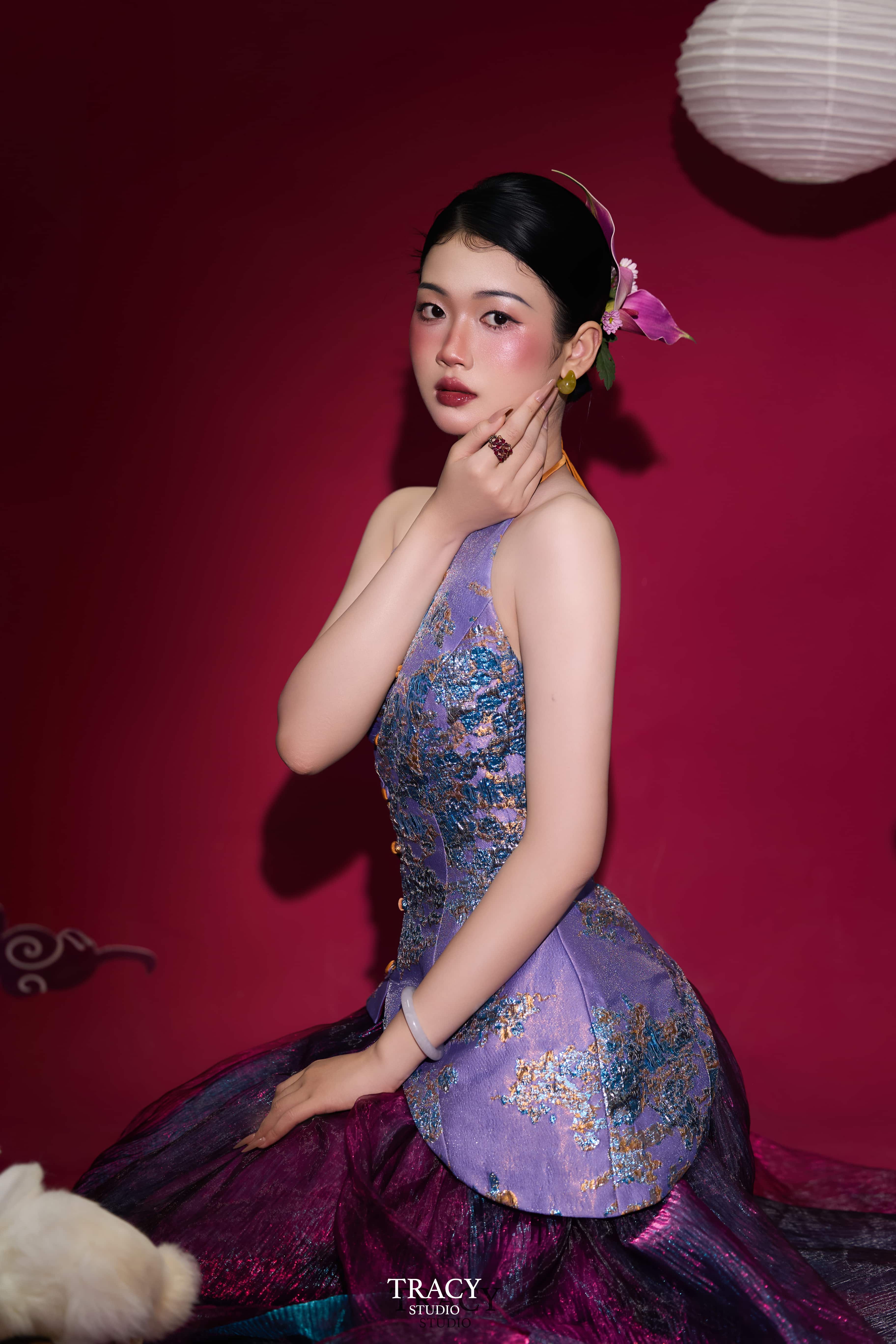 frontend/img/gallery/anh-tet-yem-ao-dai/tracy-studio-chup-concept-trung-thu (8).jpg
